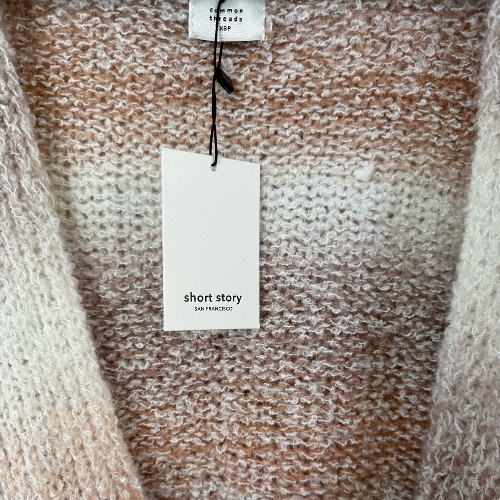 Common Threads Cardigan - Picture 3 of 4